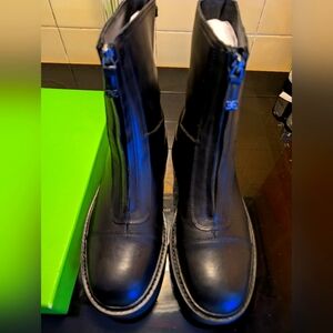 Sam Edelman Black Zippered Boots Womens